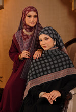 Load image into Gallery viewer, Rehana in Maroon
