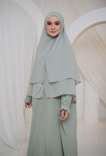 Load image into Gallery viewer, Sumayya 2.0 in Pastel Green
