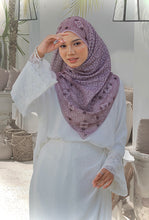 Load image into Gallery viewer, Kurung Dahlia In Grey
